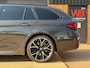 BMW 5-Serie Touring 540d xDrive High Executive M-Sport / Leder / HUD / Trekhaak / 360cam / ACC / B&W Audio / Pano / Massagestoelen