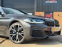 BMW 5-Serie Touring 540d xDrive High Executive M-Sport / Leder / HUD / Trekhaak / 360cam / ACC / B&W Audio / Pano / Massagestoelen