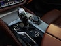 BMW 5-Serie Touring 540d xDrive High Executive M-Sport / Leder / HUD / Trekhaak / 360cam / ACC / B&W Audio / Pano / Massagestoelen