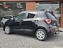 Hyundai i10 1.0i Premium Stoel/Stuur Verwarming | Airco | Fietsendrager | Navi | Apple Carplay/Android Auto