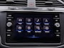 Volkswagen Tiguan 1.4 TSI eHybrid Life Automaat - Navigatie - Camera - Clima