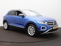 Volkswagen T-Roc 1.5 TSI Style Automaat - Led verlichting - Camera - Navigatie