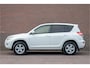 Toyota RAV4 2.0 VVTi 4WD Dynamic, 2e eigenaar, 122.000km NAP, Navigatie, Trekhaak, PDC, Climate control, Bluetooth.