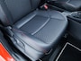 Toyota Yaris 1.5 Hybrid Launch Edition | Stoel- stuurverwarming | Trekhaak | HUD | Camera | Adaptive cruise Apple Carplay/Android Auto, Privacy glas, Keyless