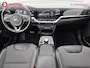 Kia Niro EV e-Niro DynamicPlusLine 64 kWh SOH 100% Warmtepomp Schuif/Kanteldak Achteruitrijcamera | Stoel/Stuurwielverwarming | DAB Audio | Apple CarPlay