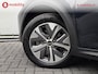 Kia Niro EV e-Niro DynamicPlusLine 64 kWh SOH 100% Warmtepomp Schuif/Kanteldak Achteruitrijcamera | Stoel/Stuurwielverwarming | DAB Audio | Apple CarPlay