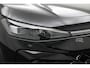 Volkswagen T-Roc 1.5 eTSI R-Line Black Style 150PK | Pano | IQ Lights | Trekhaak | 20" | Winterpakket
