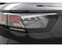 Volkswagen T-Roc 1.5 eTSI R-Line Black Style 150PK | Pano | IQ Lights | Trekhaak | 20" | Winterpakket