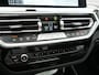 BMW X3 xDrive30e Advantage FACELIFT PHEV 293pk Dealer O.H. | Trekhaak Af Fabriek | Panodak | 360 Camera | Lederen Sportstoelen & Stuur Verwarmd | Apple Carplay | Navigatie | DAB | Virtual Cockpit | Plug In Hybrid |