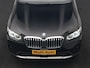 BMW X3 xDrive30e Advantage FACELIFT PHEV 293pk Dealer O.H. | Trekhaak Af Fabriek | Panodak | 360 Camera | Lederen Sportstoelen & Stuur Verwarmd | Apple Carplay | Navigatie | DAB | Virtual Cockpit | Plug In Hybrid |