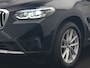 BMW X3 xDrive30e Advantage FACELIFT PHEV 293pk Dealer O.H. | Trekhaak Af Fabriek | Panodak | 360 Camera | Lederen Sportstoelen & Stuur Verwarmd | Apple Carplay | Navigatie | DAB | Virtual Cockpit | Plug In Hybrid |