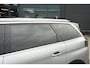 Peugeot 5008 1.2 PureTech GT | 131PK | 7-zits | Pano | Navigatie | Stoelverwarming | 360° camera Peugeot 5008 1.2 Puretech GT 131 PK met 1.2 viercilinder motor, panoramadak, 7-zits, stoelverwarming, 360° camera, navigatie, lichtmetalen velgen
