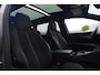 Peugeot 5008 1.2 PureTech GT | 131PK | 7-zits | Pano | Navigatie | Stoelverwarming | 360° camera Peugeot 5008 1.2 Puretech GT 131 PK met 1.2 viercilinder motor, panoramadak, 7-zits, stoelverwarming, 360° camera, navigatie, lichtmetalen velgen