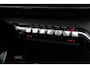 Peugeot 5008 1.2 PureTech GT | 131PK | 7-zits | Pano | Navigatie | Stoelverwarming | 360° camera Peugeot 5008 1.2 Puretech GT 131 PK met 1.2 viercilinder motor, panoramadak, 7-zits, stoelverwarming, 360° camera, navigatie, lichtmetalen velgen