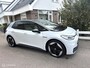Volkswagen ID.3 First Plus 58 kWh SOH 92,5% PANORAMADAK IQ MATRIX LED MASSAGE STOELEN CAMERA SFEERVERLICHTING ZEER MOOIE AUTO!!