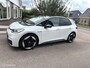 Volkswagen ID.3 First Plus 58 kWh SOH 92,5% PANORAMADAK IQ MATRIX LED MASSAGE STOELEN CAMERA SFEERVERLICHTING ZEER MOOIE AUTO!!
