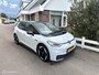 Volkswagen ID.3 First Plus 58 kWh SOH 92,5% PANORAMADAK IQ MATRIX LED MASSAGE STOELEN CAMERA SFEERVERLICHTING ZEER MOOIE AUTO!!