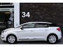 DS 5 1.6 Business Executive