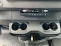 Mercedes-Benz eSprinter 320 L2 H2 Pro 81kWh / Snel laden 115Kw / Trekhaak / MBUX / Navigatie / Camera / Cruise control / Airco / 270 Graden achterdeuren .
