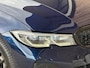 BMW 3-Serie 330e High Executive M-Sport / Individual /