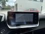 Peugeot 2008 1.2 Turbo 100PK Allure Pack | Navigatie | 3D Virtual Cockpit | LED Verlichting | Half Lederen Bekleding | Keyless Start | Climate Control | Cruise Control | 17 Inch Lichtmetalen Velgen |