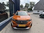 Peugeot 2008 1.2 Turbo 100PK Allure Pack | Navigatie | 3D Virtual Cockpit | LED Verlichting | Half Lederen Bekleding | Keyless Start | Climate Control | Cruise Control | 17 Inch Lichtmetalen Velgen |