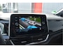 Volkswagen T-Roc 1.5 TSI R-Line Edition Camera, Stoel/stuurverwarming, Adaptive cruise, IQ-light