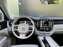 Volvo XC60 2.0 B5 Momentum 1e eigenaar | Dealer onderhouden | Panoramadak | Harman Kardon | 360° camera