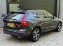 Volvo XC60 2.0 B5 Momentum 1e eigenaar | Dealer onderhouden | Panoramadak | Harman Kardon | 360° camera