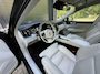 Volvo XC60 2.0 B5 Momentum 1e eigenaar | Dealer onderhouden | Panoramadak | Harman Kardon | 360° camera