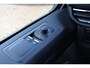 Ford Transit Custom 320 2.5 PHEV L2H1 Grey Platinum DC | Dubbele Cabine | Rijklaar | Dubbele zijschuifdeur | Dual-zone automatische airconditioning | Privacy glass | Groot middenconsole | Trekhaakvoorbereiding | Centrale dubbele vergrendeling | Driver Assistent Pack Ultimate | Verwarmbaar stuurwiel | 2 AGM accus | PHEV 1-fase oplaadkabel 10m | Vehicle Integration System