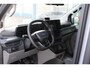 Ford Transit Custom 320 2.5 PHEV L2H1 Grey Platinum DC | Dubbele Cabine | Rijklaar | Dubbele zijschuifdeur | Dual-zone automatische airconditioning | Privacy glass | Groot middenconsole | Trekhaakvoorbereiding | Centrale dubbele vergrendeling | Driver Assistent Pack Ultimate | Verwarmbaar stuurwiel | 2 AGM accus | PHEV 1-fase oplaadkabel 10m | Vehicle Integration System