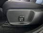 Volvo EX30 Single Motor Extended Range Plus 69 kWh | Parkeercamera | Harman Kardon | Stoel- en stuurverwarming | Elektrische stoelen | Trekhaak