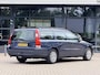 Volvo V70 2.4 Edition II | Cruise | Clima | Stoelverwarming | Trekhaak | Leer | Volledig Onderhouden | Nette Staat!