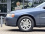Volvo V70 2.4 Edition II | Cruise | Clima | Stoelverwarming | Trekhaak | Leer | Volledig Onderhouden | Nette Staat!