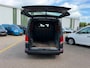 Volkswagen Transporter 2.0 TDI L2H1 30 DC / 6 pers / App connect / Dubbel cabine
