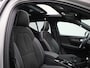 Volvo XC40 1.5 T4 Plug-in hybrid Ultimate Bright AUTOMAAT | SPORTSTOELEN | PANORAMADAK | NAVIGATIE | CAMERA | HARMAN KARDON | APPLE CARPLAY | STOELVERWARMING | CLIMA | ADAPTIEVE CRUISE | 12 MAANDEN BOVAG GARANTIE | 12 MAANDEN BOVAG GARANTIE |
