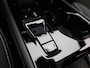 Volvo XC40 1.5 T4 Plug-in hybrid Ultimate Bright AUTOMAAT | SPORTSTOELEN | PANORAMADAK | NAVIGATIE | CAMERA | HARMAN KARDON | APPLE CARPLAY | STOELVERWARMING | CLIMA | ADAPTIEVE CRUISE | 12 MAANDEN BOVAG GARANTIE | 12 MAANDEN BOVAG GARANTIE |