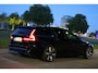 Volvo V60 2.0 T8 Plug-in hybrid AWD Aut 335kW 456Pk bj 2024 Ultra Dark Fully Loaded 1e eigenaar Full Option met maar 13666km Nieuw