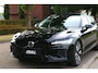 Volvo V60 2.0 T8 Plug-in hybrid AWD Aut 335kW 456Pk bj 2024 Ultra Dark Fully Loaded 1e eigenaar Full Option met maar 13666km Nieuw