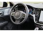 Volvo V60 2.0 T8 Plug-in hybrid AWD Aut 335kW 456Pk bj 2024 Ultra Dark Fully Loaded 1e eigenaar Full Option met maar 13666km Nieuw
