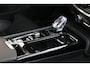 Volvo V60 2.0 T8 Plug-in hybrid AWD Aut 335kW 456Pk bj 2024 Ultra Dark Fully Loaded 1e eigenaar Full Option met maar 13666km Nieuw