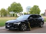 Volvo V60 2.0 T8 Plug-in hybrid AWD Aut 335kW 456Pk bj 2024 Ultra Dark Fully Loaded 1e eigenaar Full Option met maar 13666km Nieuw
