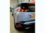 Peugeot 2008 1.2 PureTech 131PK Allure Pack + LED|DAB|Navi|Apple|Android|Leder/Stof|PDC|Camera|Lane|Climate|Cruise|17"LMV