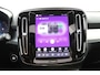 Volvo XC40 2.0 B4 Plus Black Edition | Trekhaak | Panoramadak | 360 Camera | Harman/Kardon |