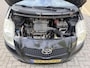 Toyota Yaris 1.3 VVTi Sol airco Nieuw model!