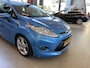 Ford Fiesta 1.6 Ghia,ST Line Pakket,Apple Carplay Android/Auto,Parkeerassistent,Airco,Elektrischpakket,Bluetooth,Spoilerkit,Sportstoelen,16 Inch Lmv