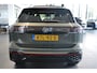 Volkswagen Tiguan 1.5 eHybrid 3X R-LINE Black Style head up pano 20 inch 272 pk !!