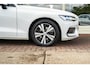 Volvo V60 2.0 B3 Momentum Advantage