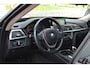 BMW 3-Serie Gran Turismo Sportline | Leer | Trekahaak af Fabriek | Adaptieve Cuise | 320i High Executive Parkeerhulp v/a | DAB | Draadloosladen |